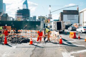 Canadian-economy-coming-back-to-work-slowly